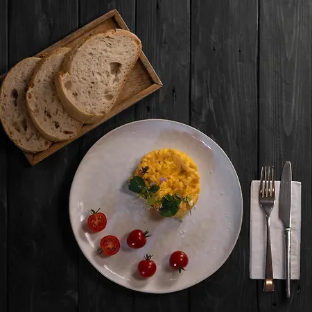 Rengo Panzio Bed & Breakfast